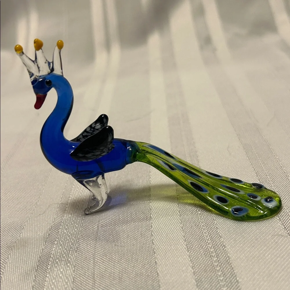 Pier 1’s Persey The Peacock